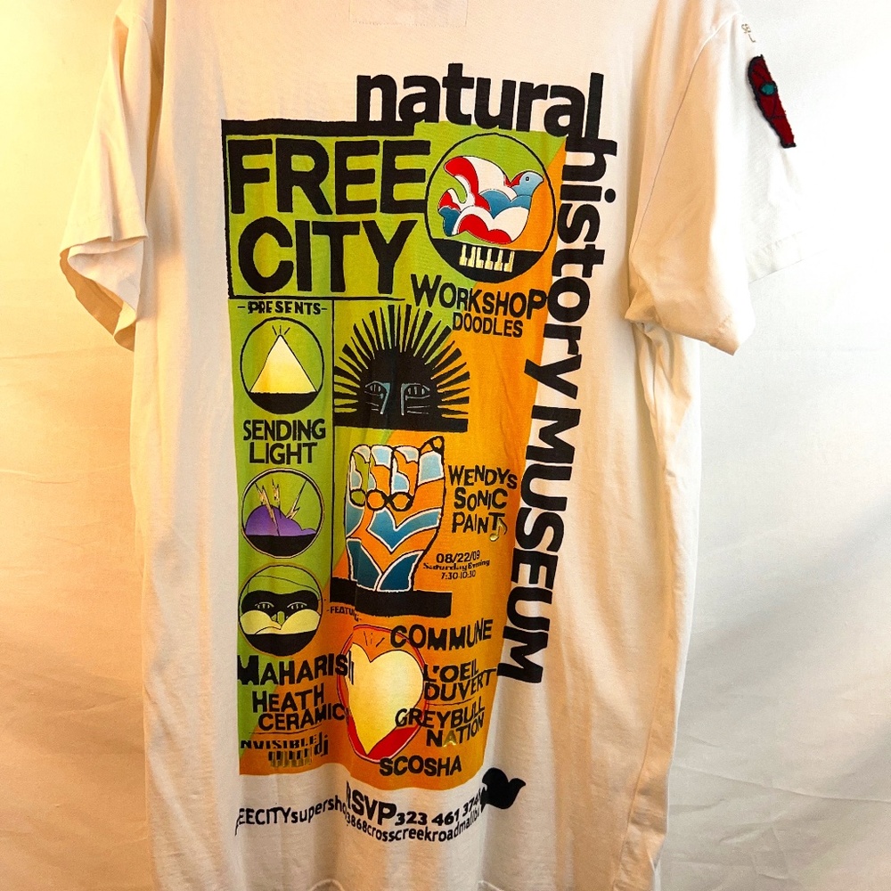 Free City - RARE - Natural History Museum 2009 Invite - White XL Printed T-Shirt